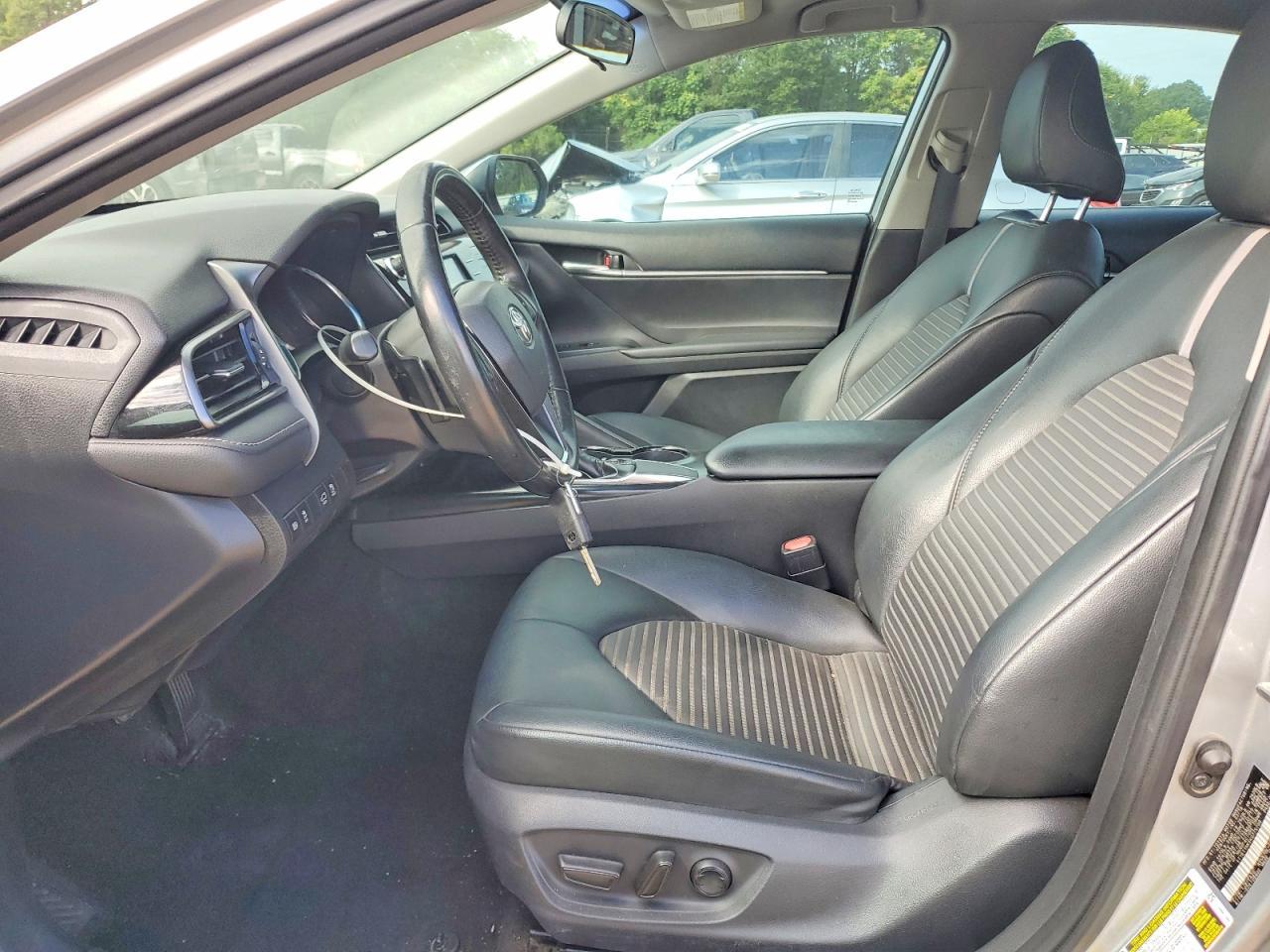 2019 Toyota Camry Se - Image 7