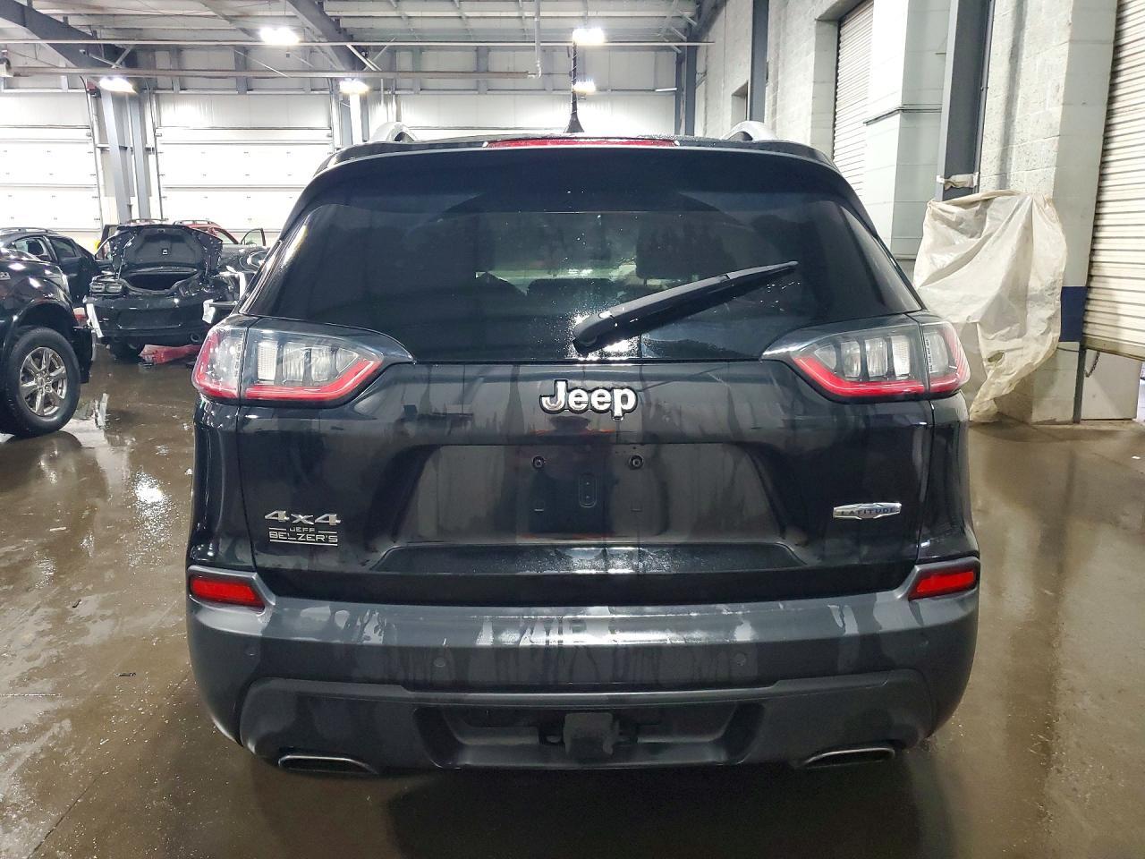 2019 Jeep Cherokee Latitude Plus - Фото 6