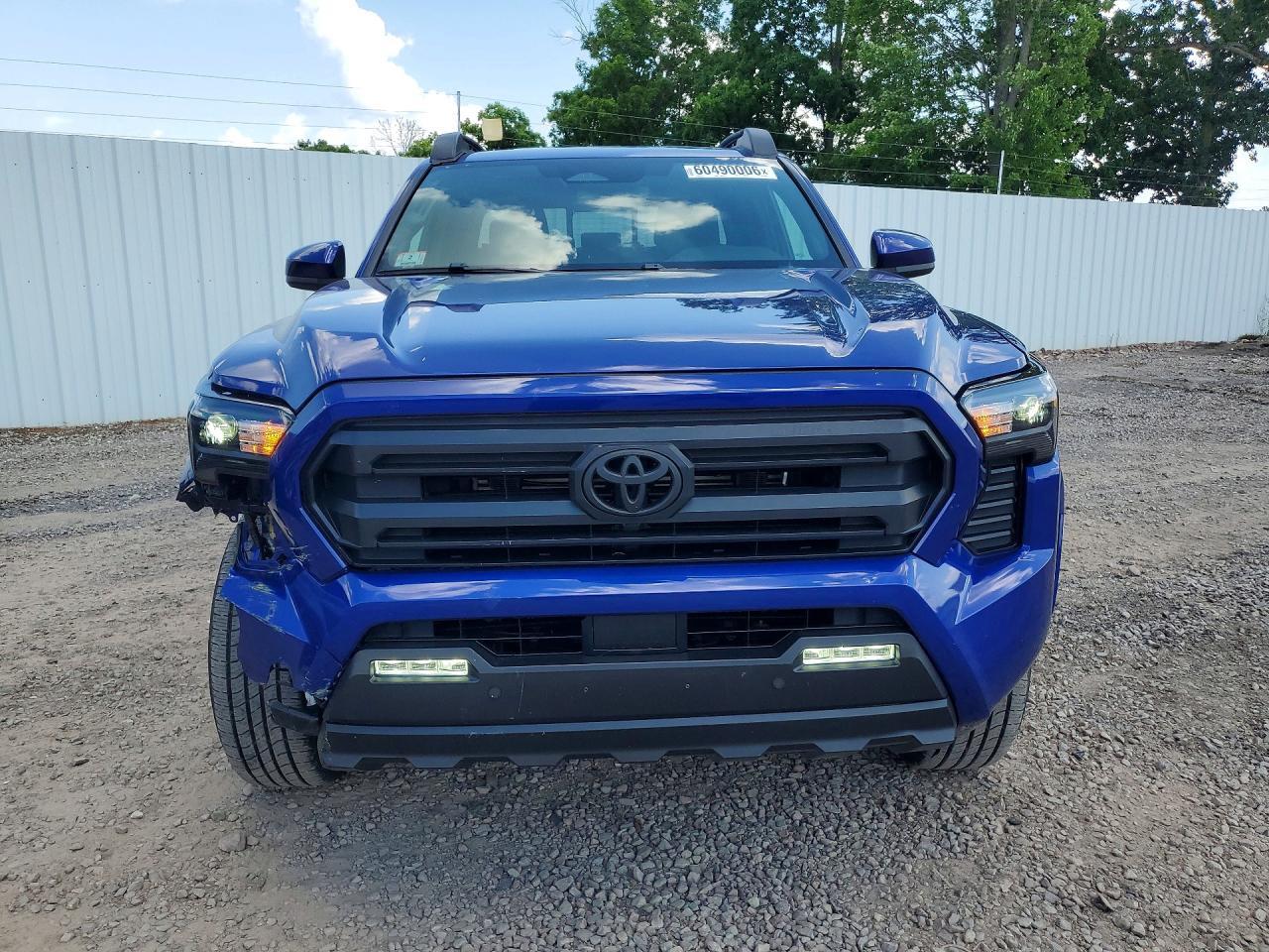 2025 Toyota Tacoma Double Cab - Image 5