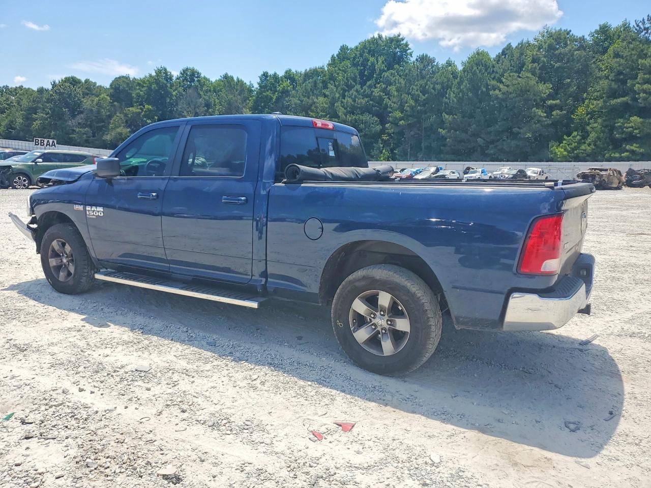 2020 Ram 1500 Classic Slt - Фото 2