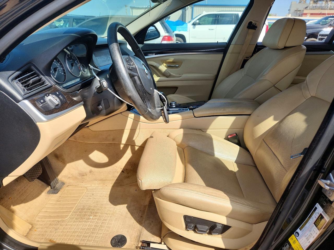 2012 BMW 535 Xi - Image 7