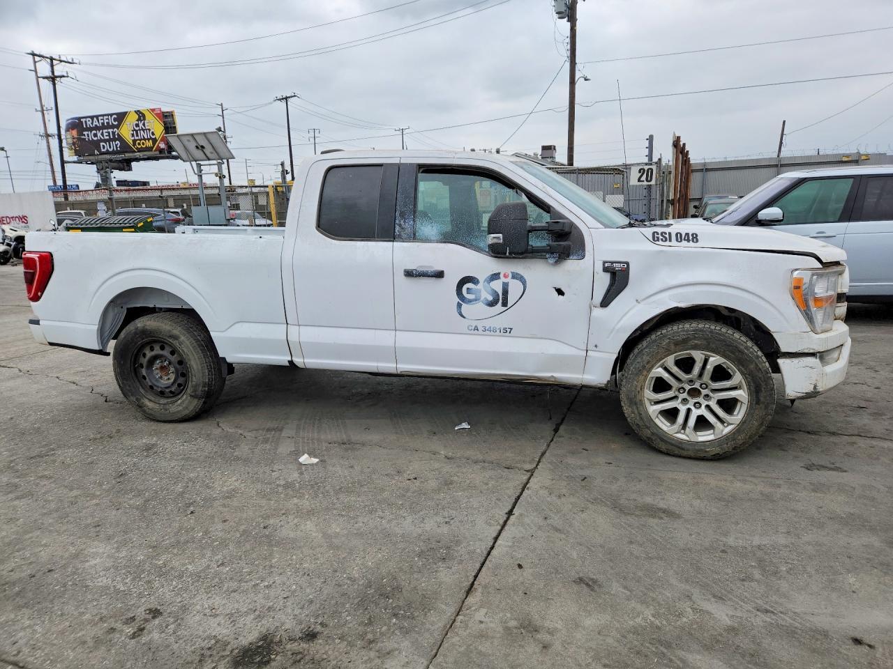 2021 Ford F150 Super Cab - Фото 4