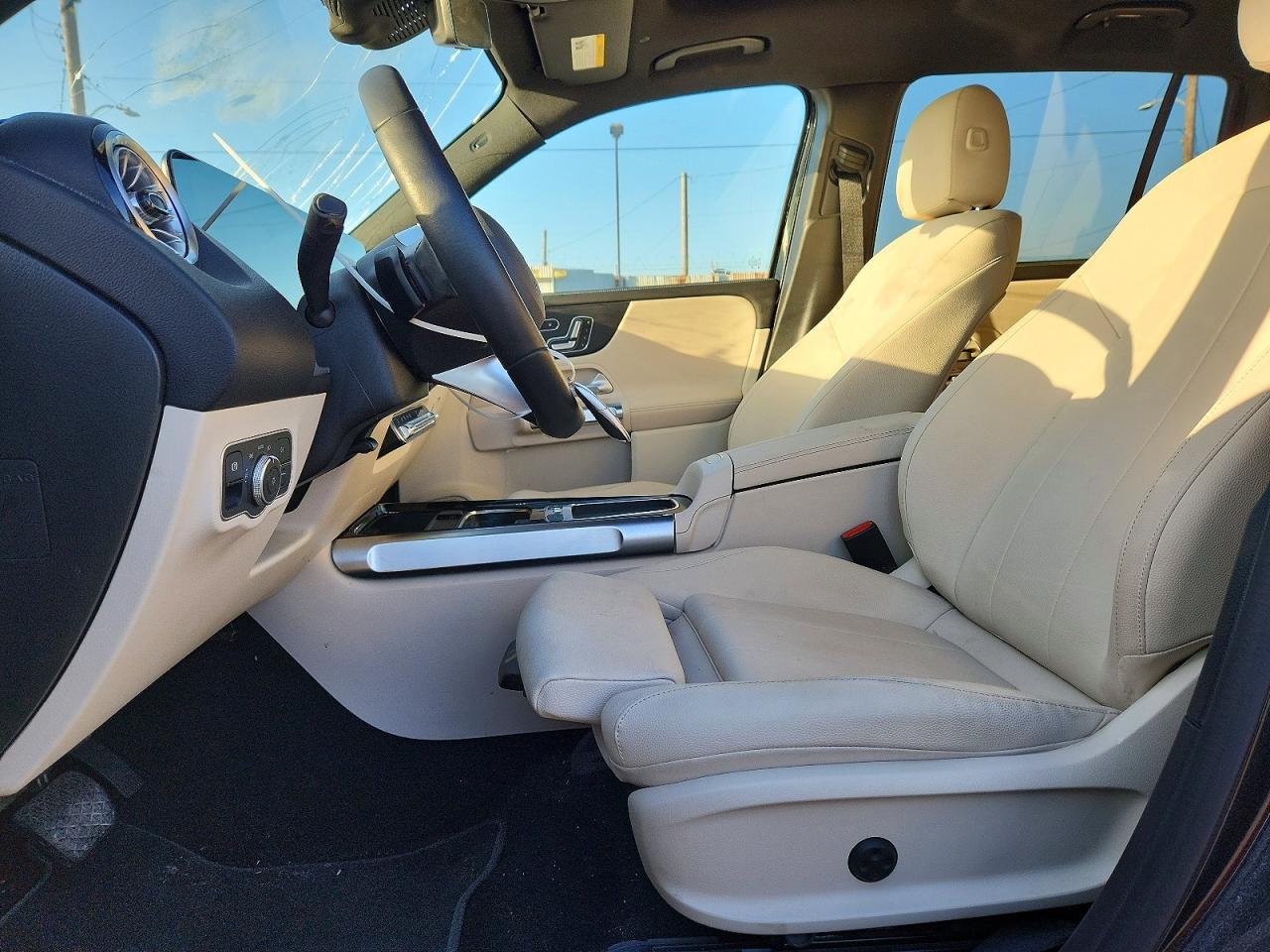 2025 Mercedes-Benz Eqb 250+ - Фото 7