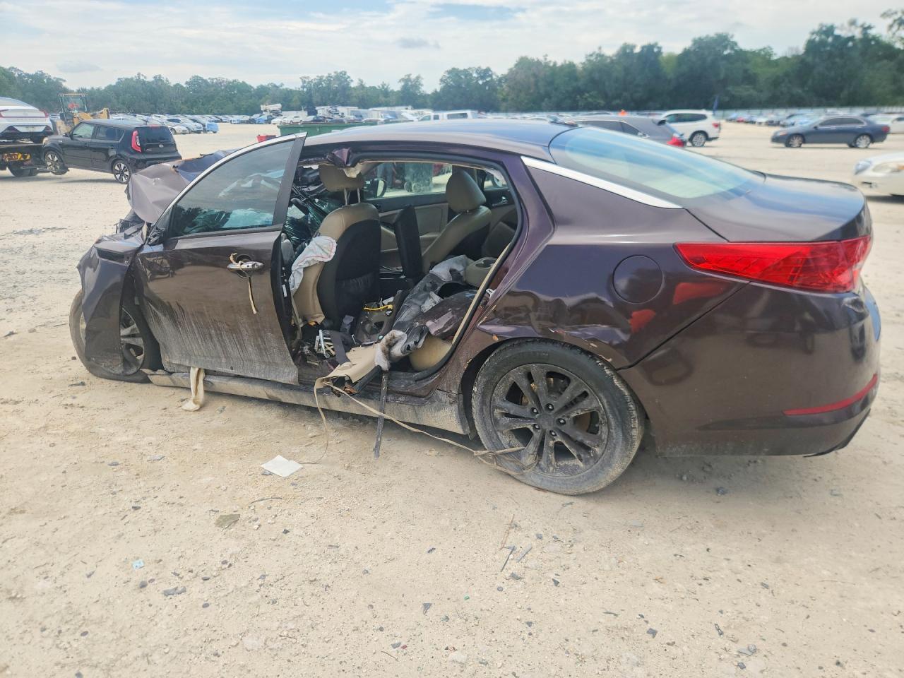 2012 Kia Optima Ex - Image 2