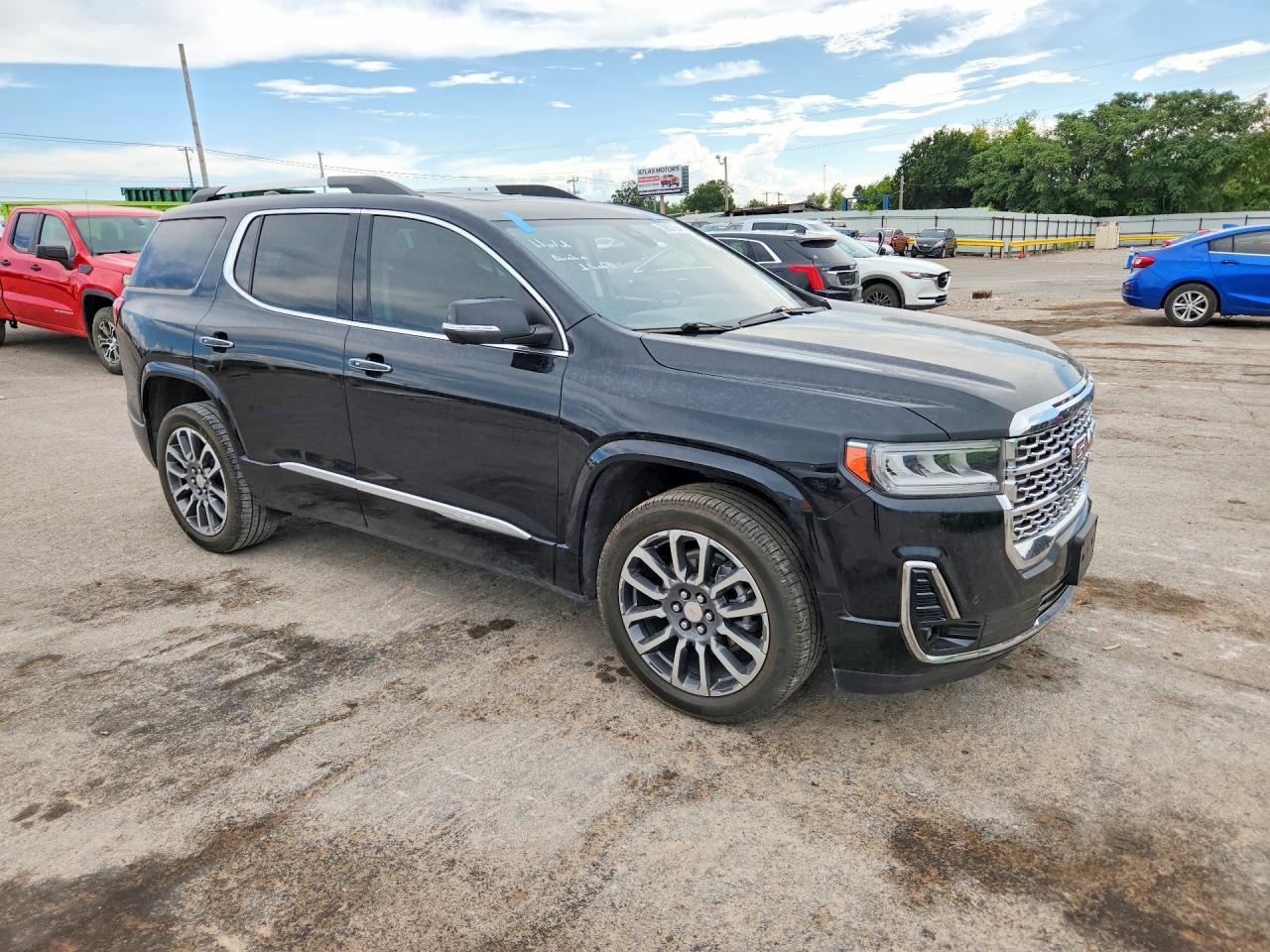 2022 GMC Acadia Denali - Фото 4