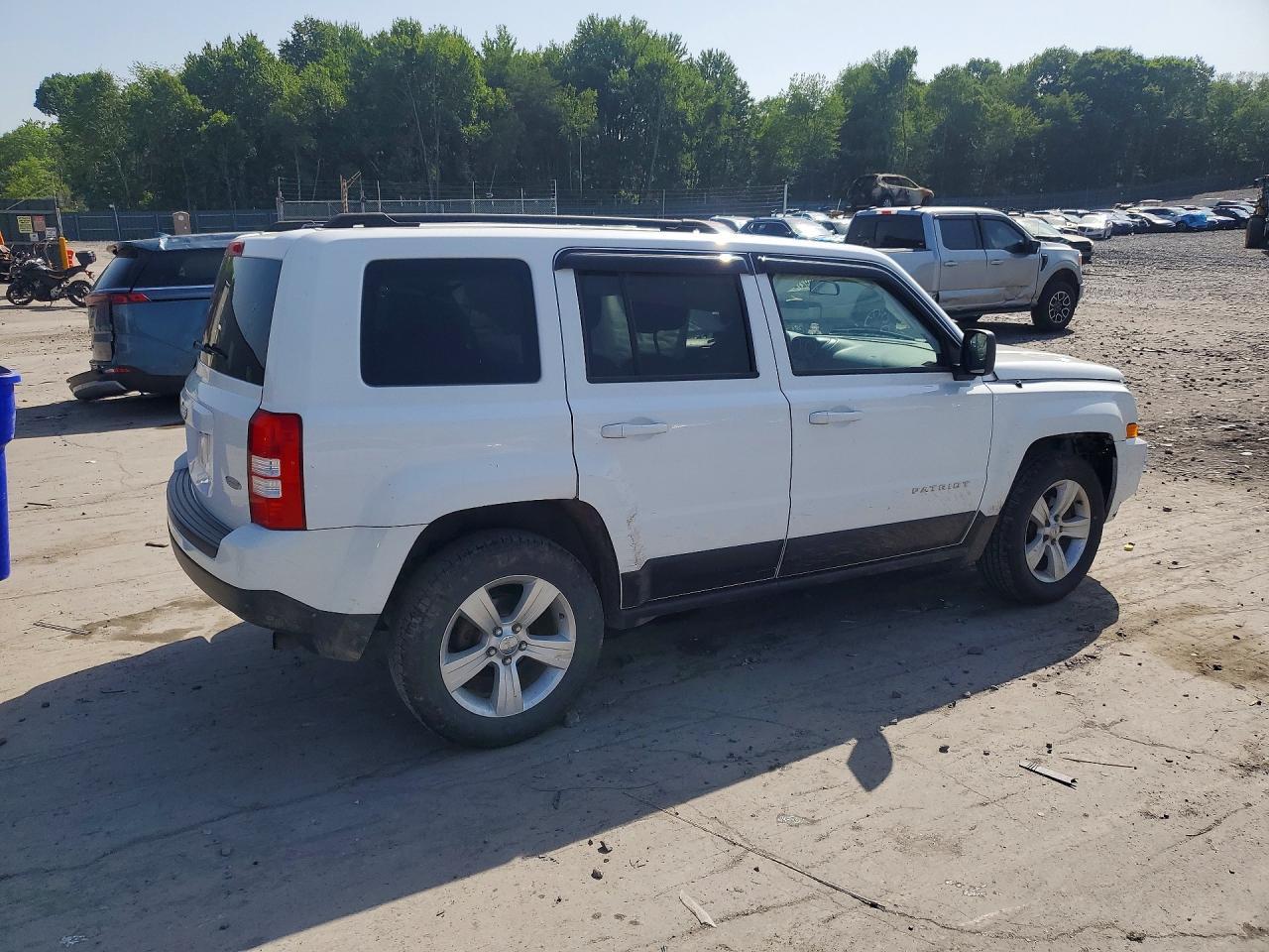 2014 Jeep Patriot Latitude - Фото 3