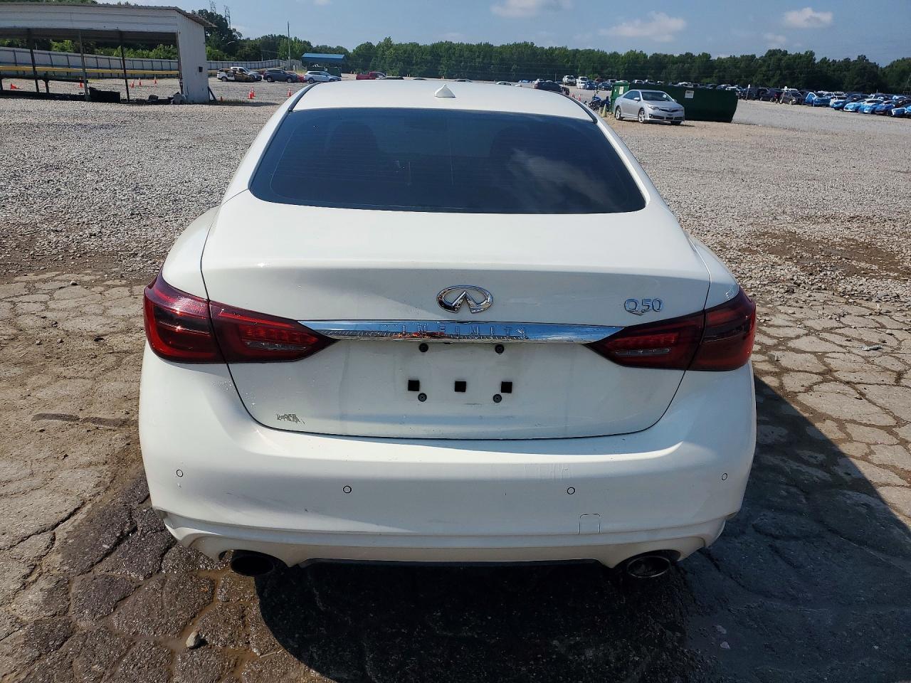 2021 Infiniti Q50 Luxe - Image 6