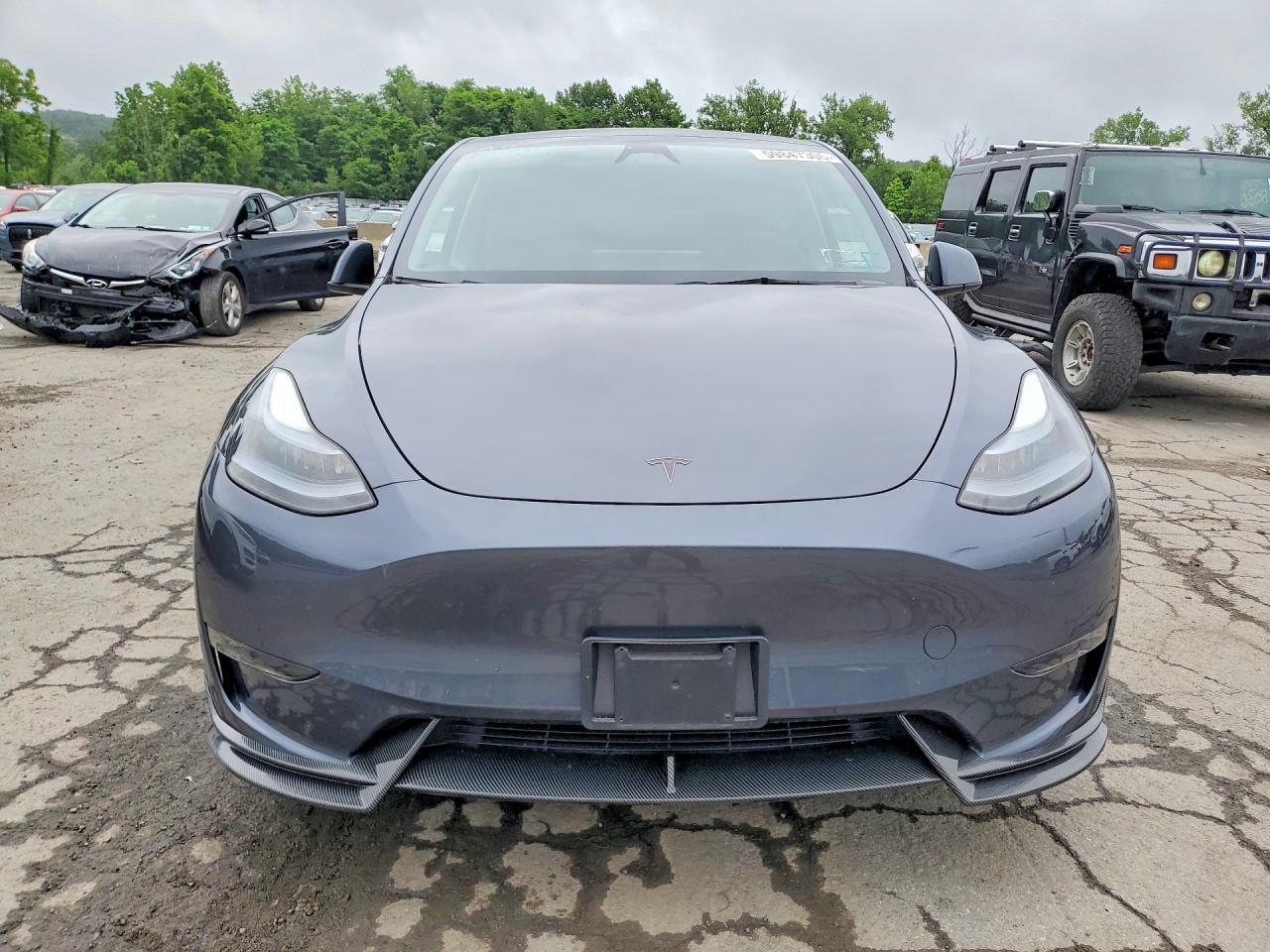 2023 Tesla Model Y - Фото 5