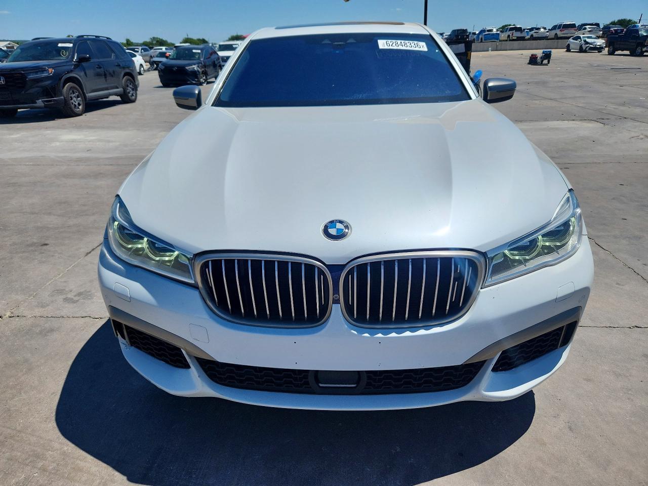 2019 BMW M760 Xi - Image 5