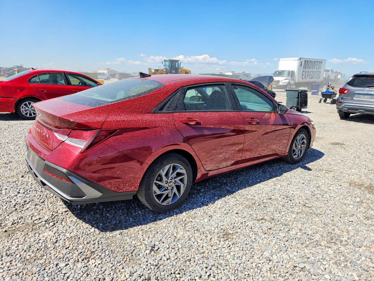 2024 Hyundai Elantra Sel - Фото 3