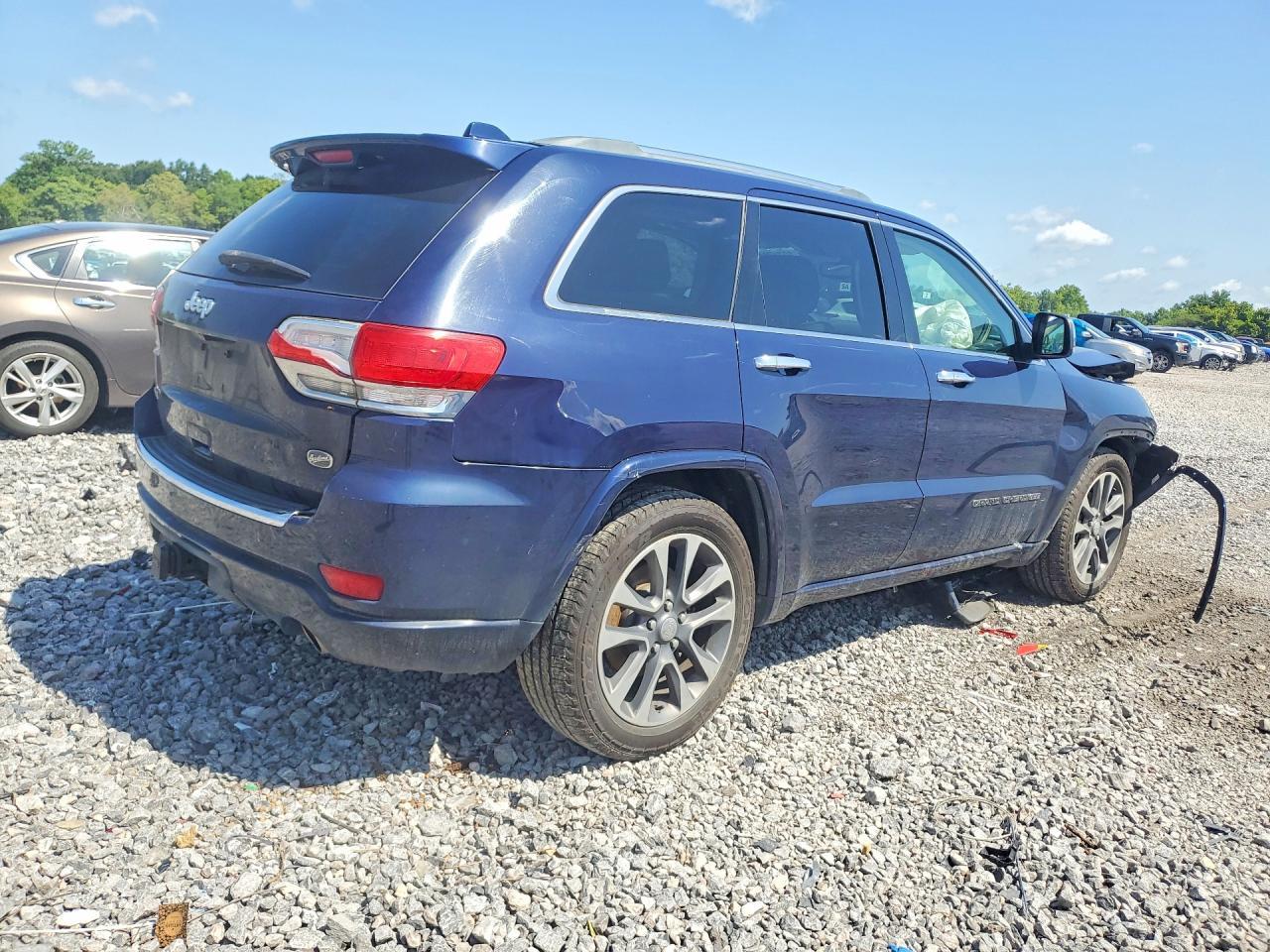 2018 Jeep Grand Cherokee Overland - Фото 3