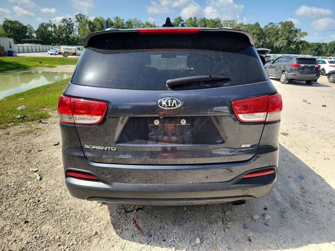 2017 Kia Sorento Lx - Фото 6