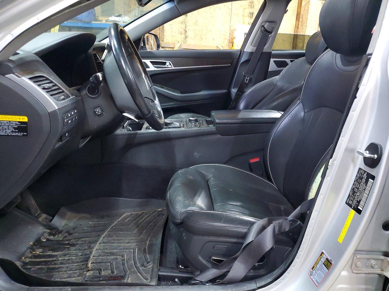 2015 Hyundai Genesis 5.0L - Image 7