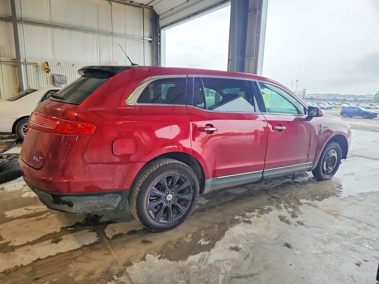 2015 Lincoln Mkt - Фото 3