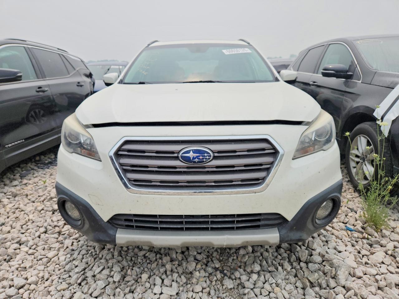 2017 Subaru Outback Touring - Image 5