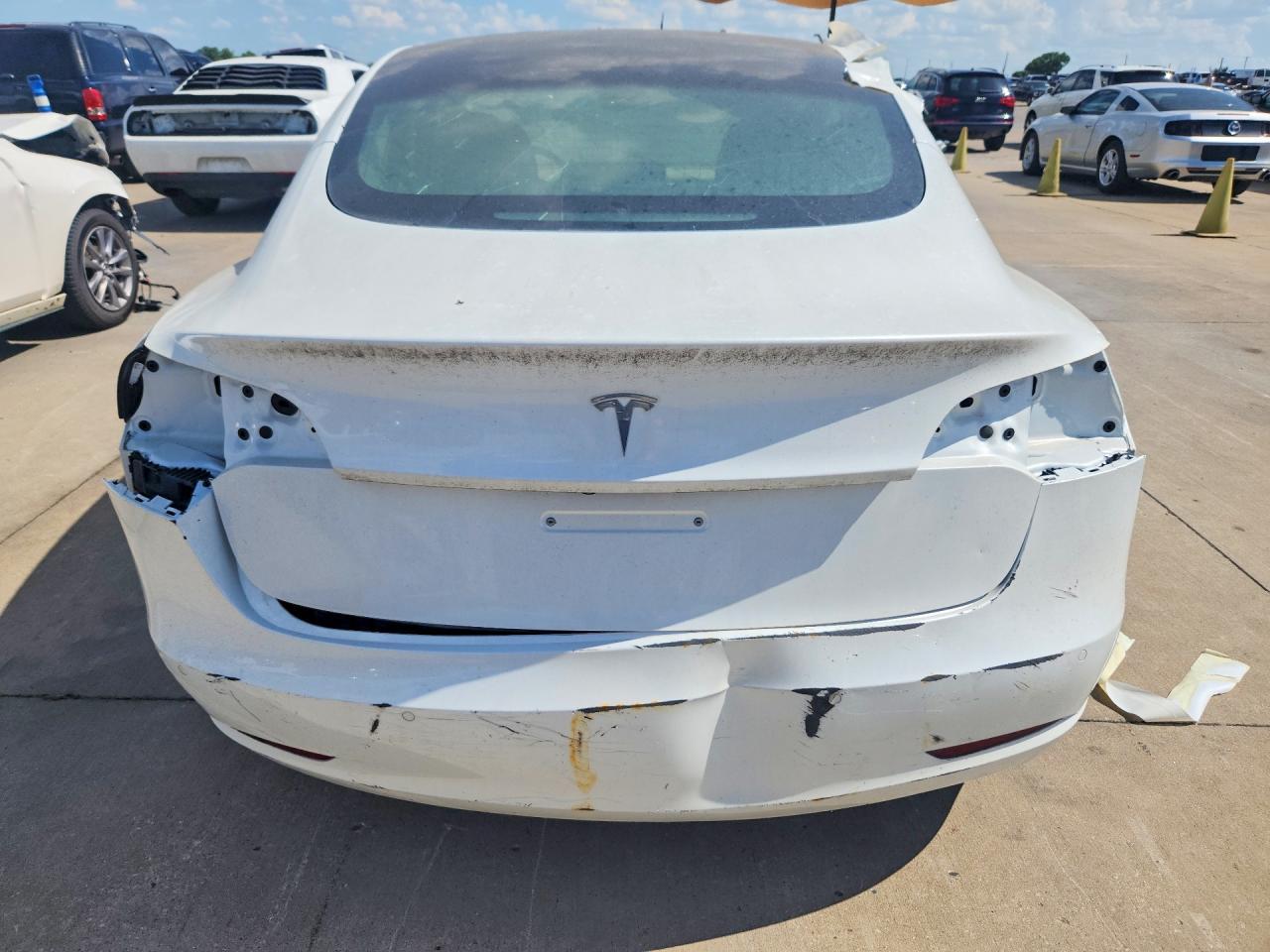 2021 Tesla Model 3 - Image 6