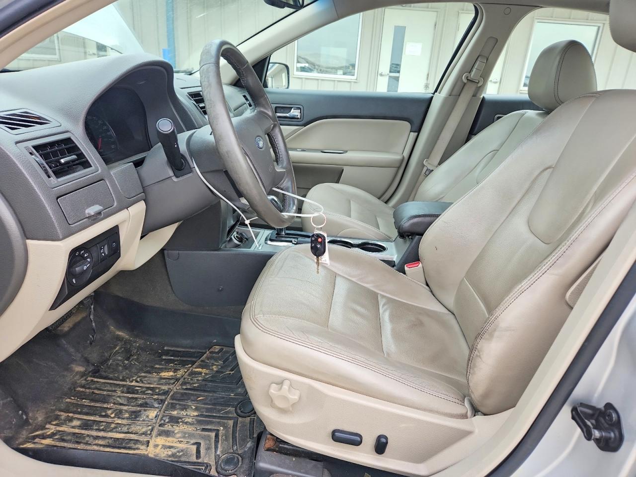 2010 Ford Fusion Hybrid - Фото 7