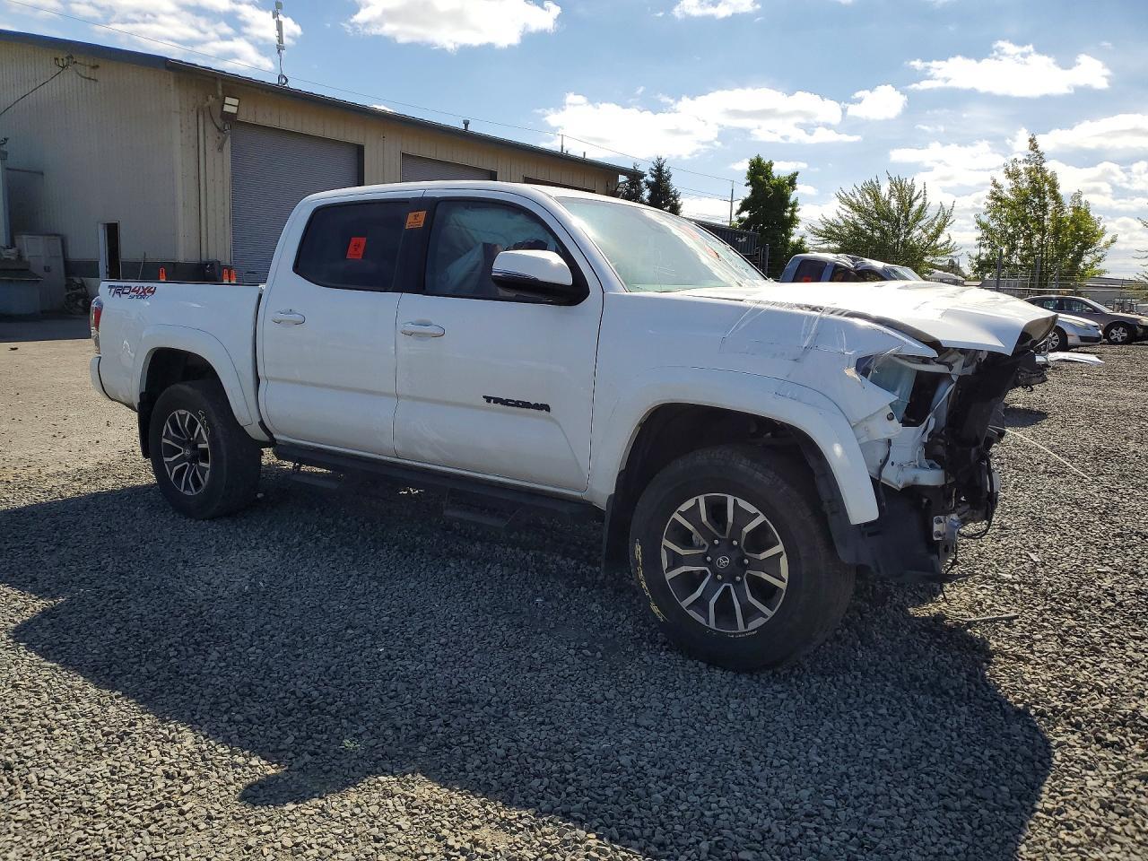 2023 Toyota Tacoma Trd Sport - Image 4