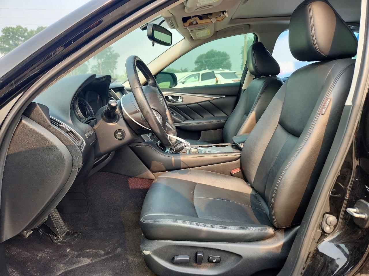 2016 Infiniti Q50 3.0T Premium - Фото 7