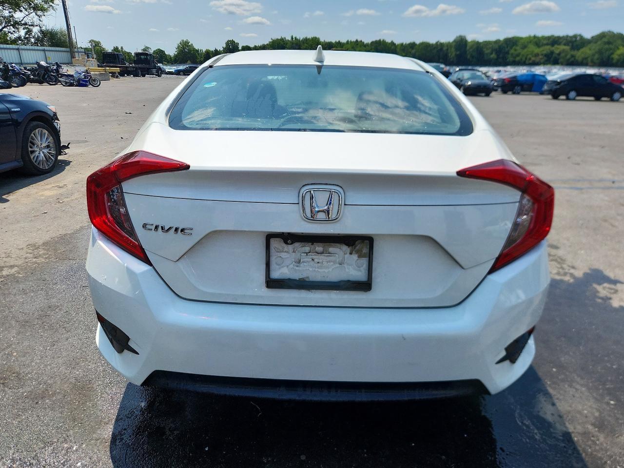 2017 Honda Civic Ex - Image 6