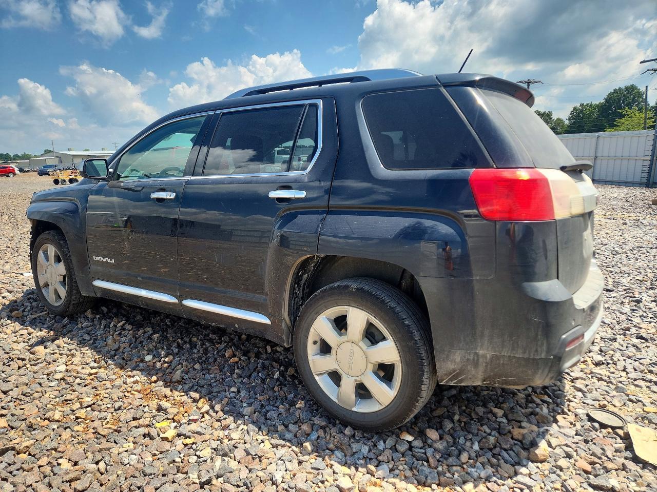 2015 GMC Terrain Denali - Фото 2