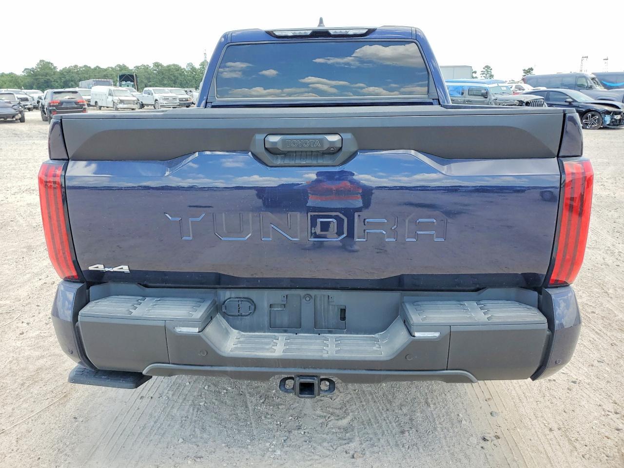 2026 Toyota Tundra Crewmax Sr - Фото 6