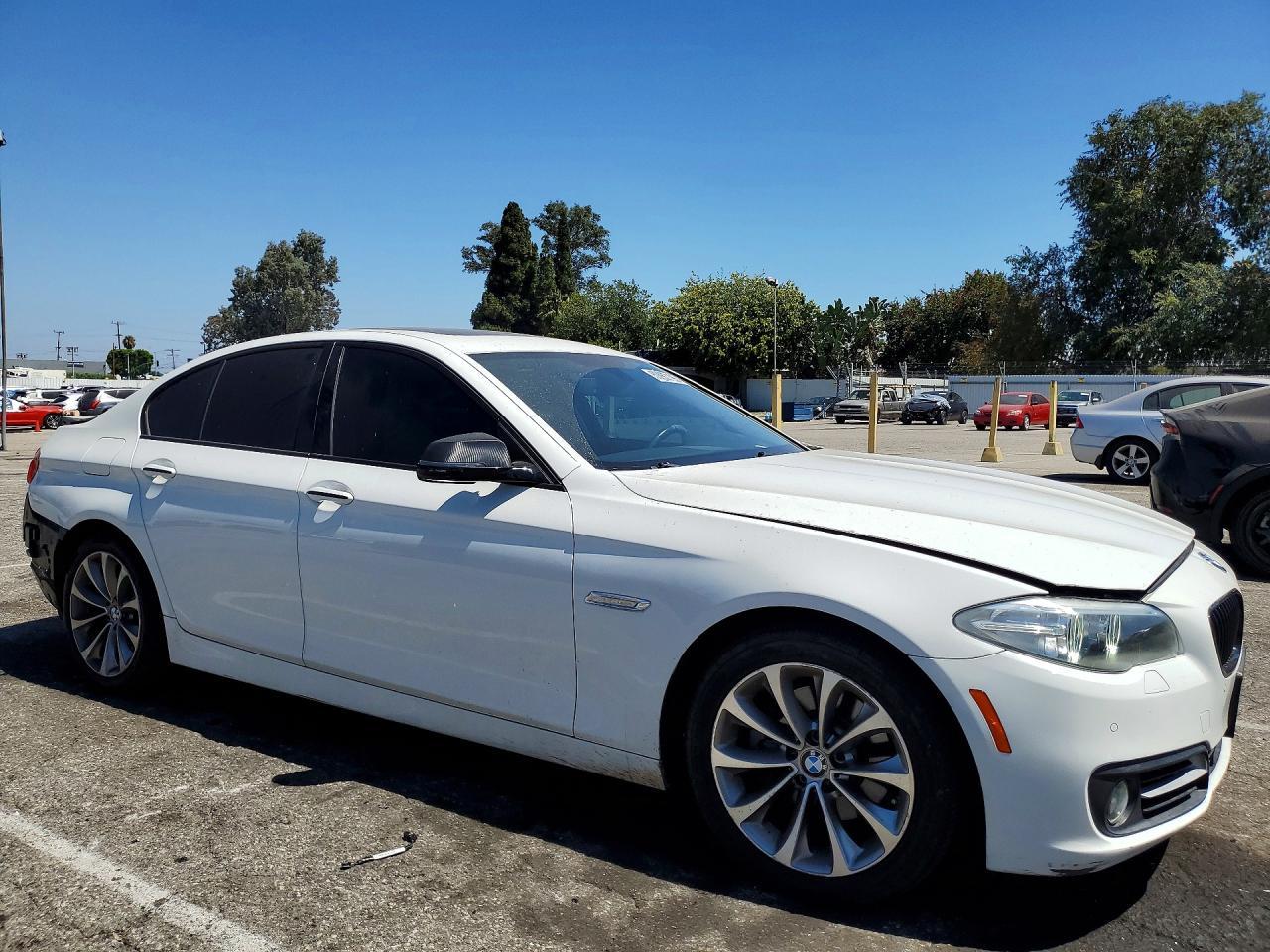 2015 BMW 528 I - Фото 4