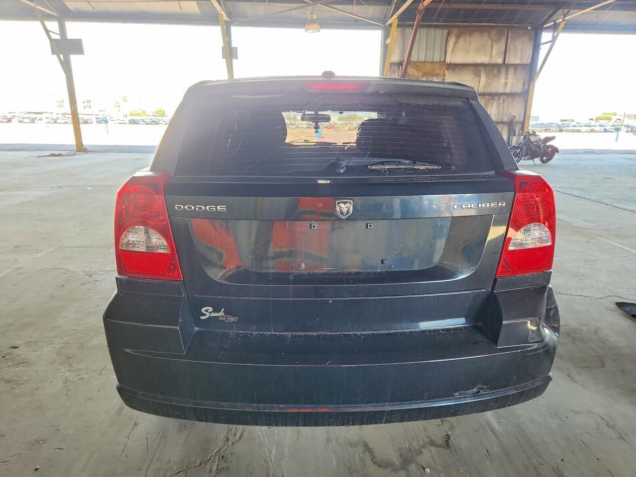 2010 Dodge Caliber Mainstreet - Image 6