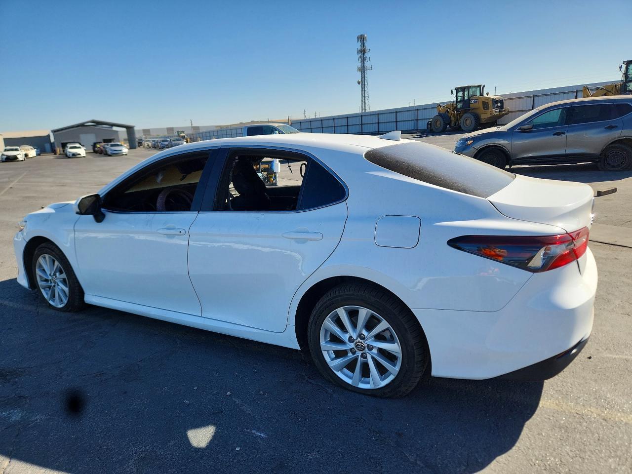 2024 Toyota Camry Le - Image 2