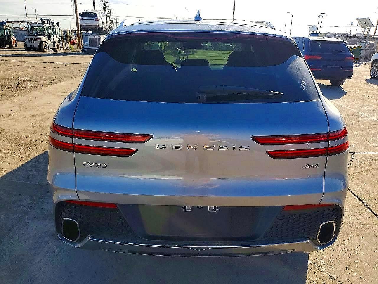 2025 Genesis Gv70 2.5T Standard - Фото 6