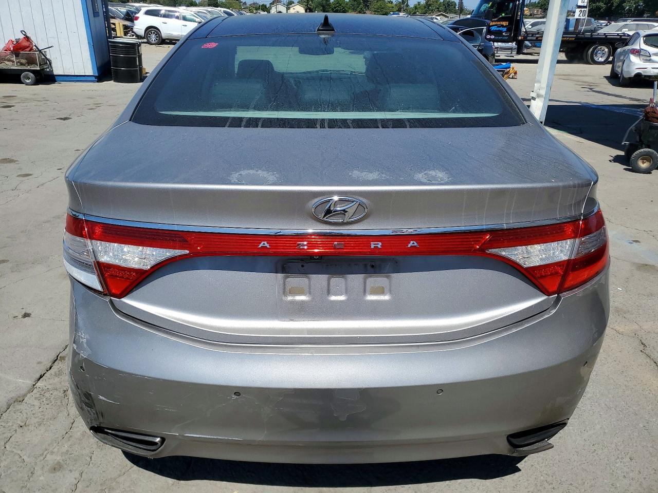 2013 Hyundai Azera Base - Image 6
