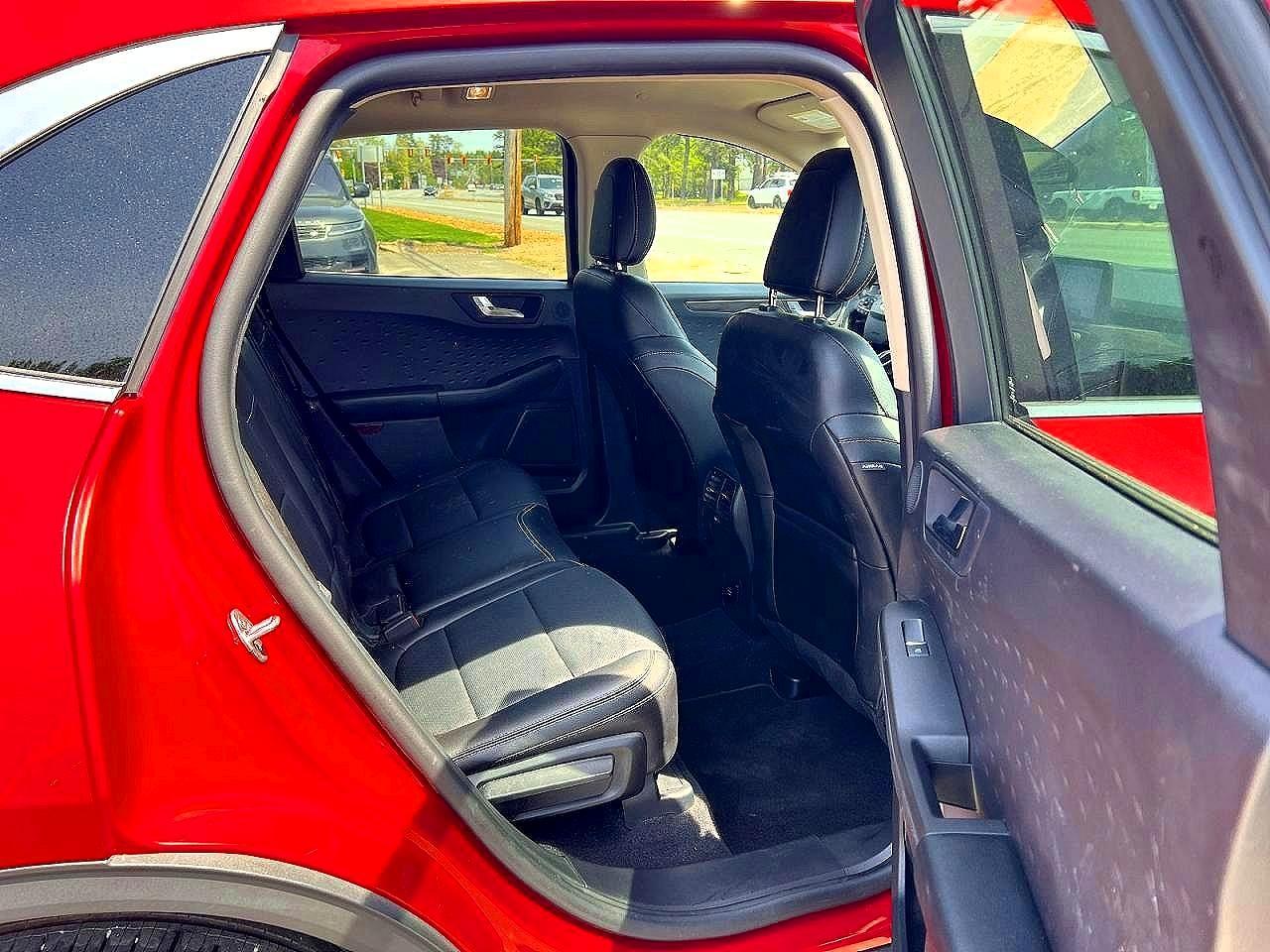 2020 Ford Escape Titanium - Фото 6