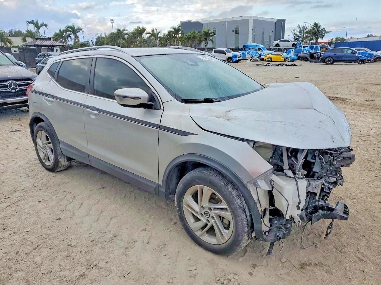 2021 Nissan Rogue Sport Sv - Image 4