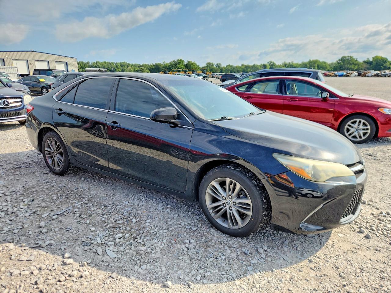 2015 Toyota Camry Se - Фото 4