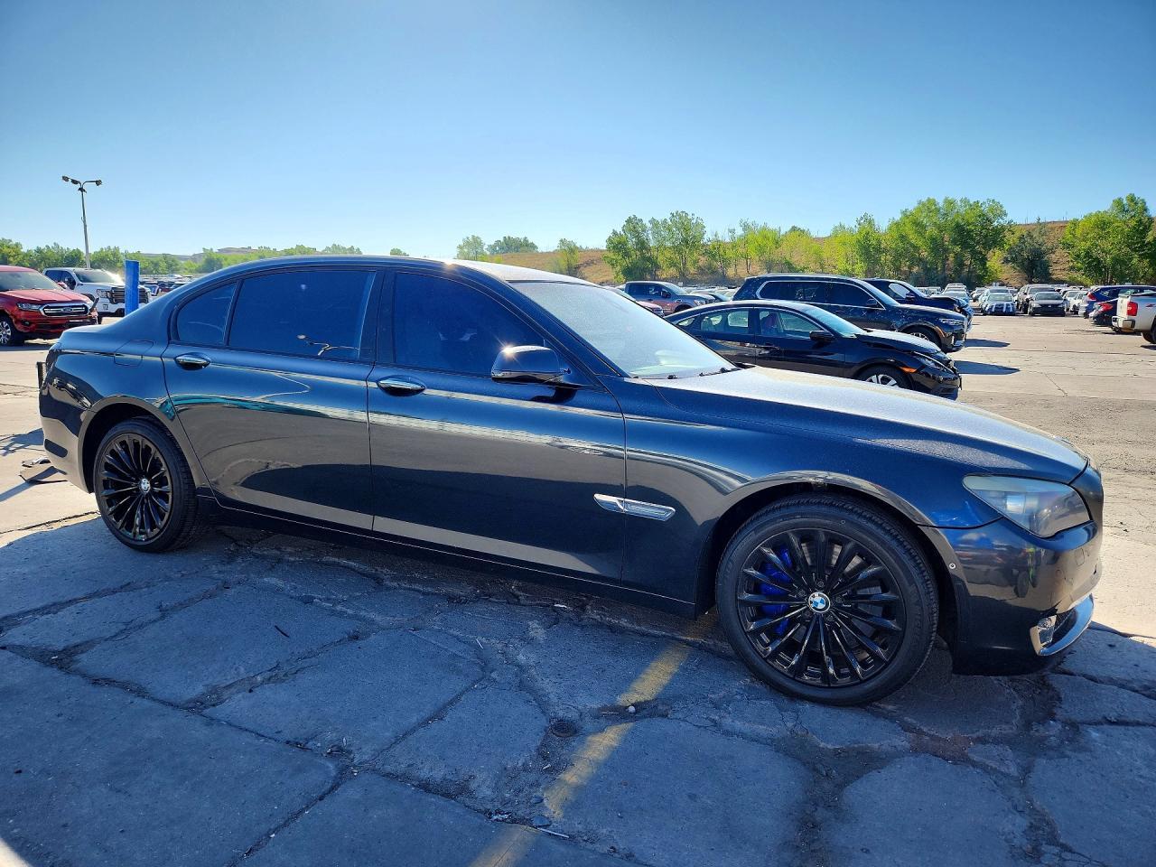 2009 BMW 750 Li - Фото 4