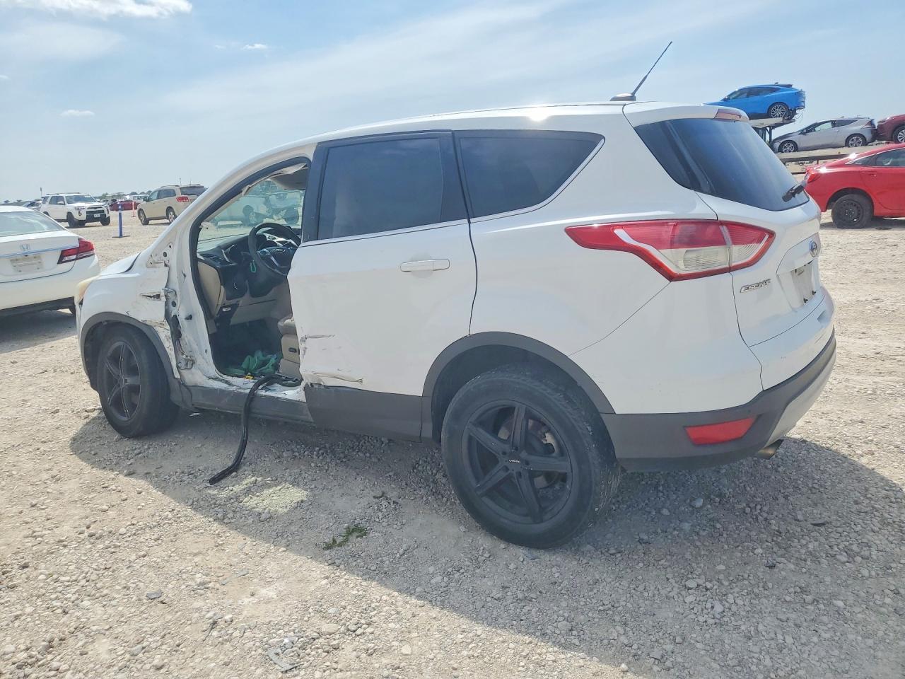 2014 Ford Escape Se - Image 2