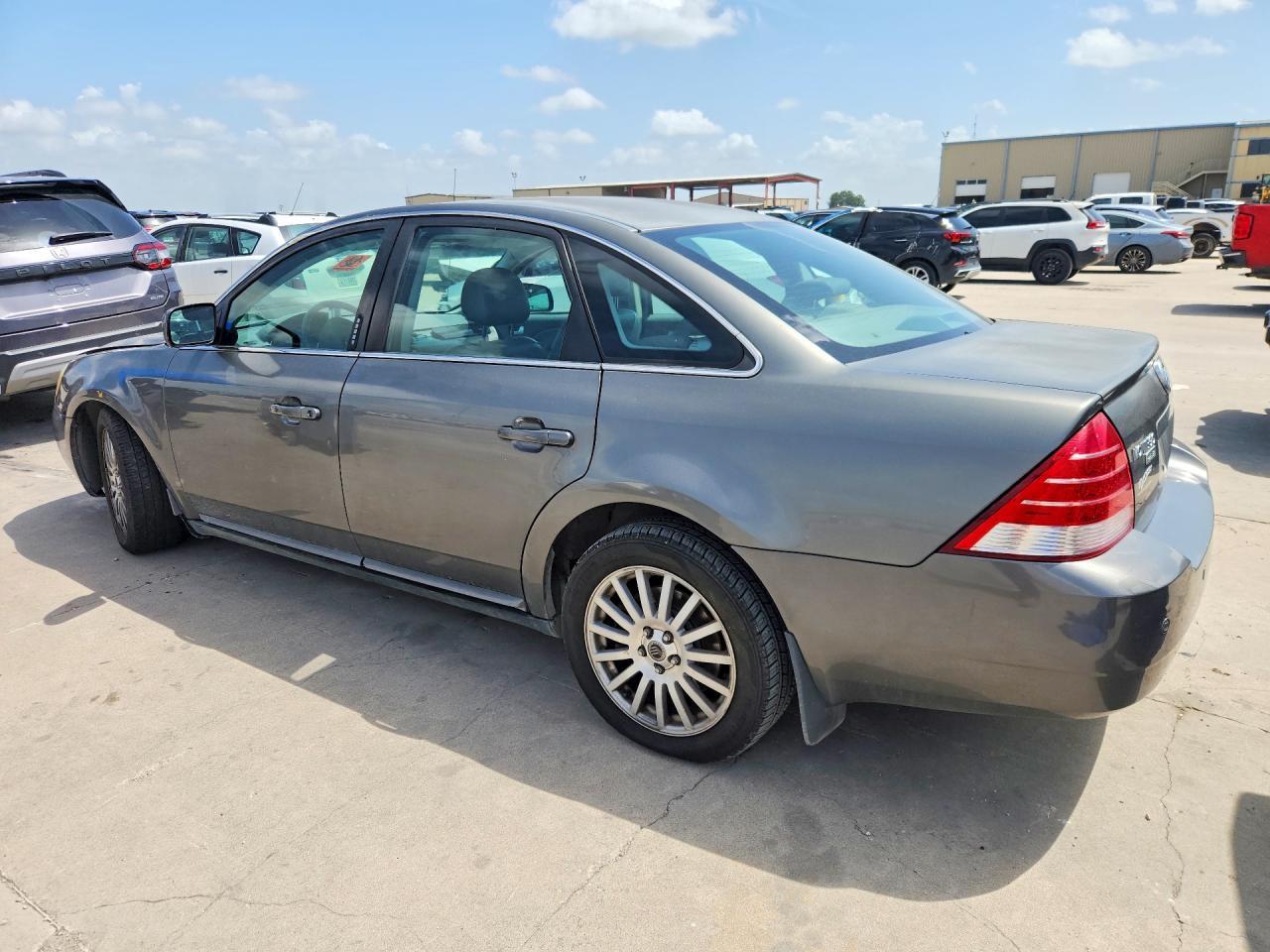 2006 Mercury Montego Premier - Image 2