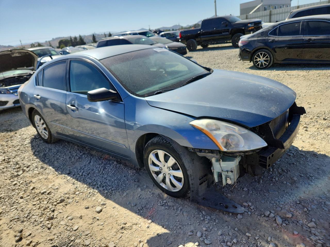 2010 Nissan Altima 2.5 - Image 4