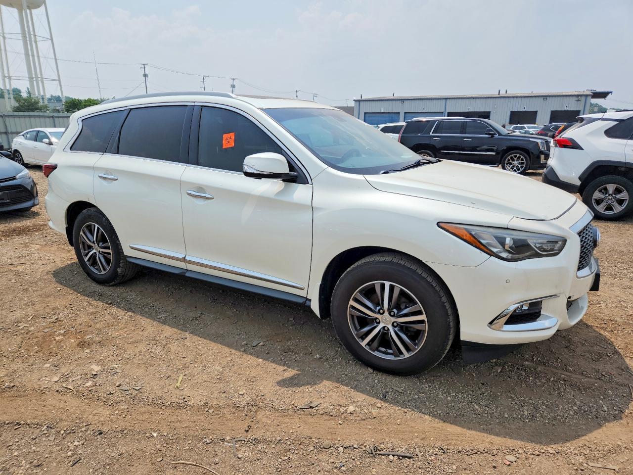 2017 Infiniti Qx60 Base - Фото 4