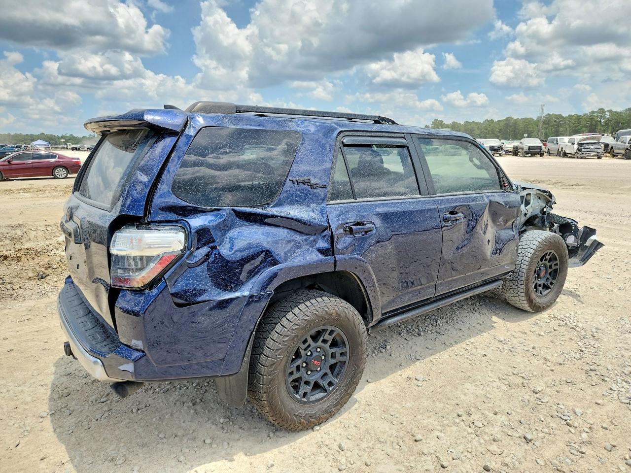 2024 Toyota 4Runner Trd Off-Road - Image 3