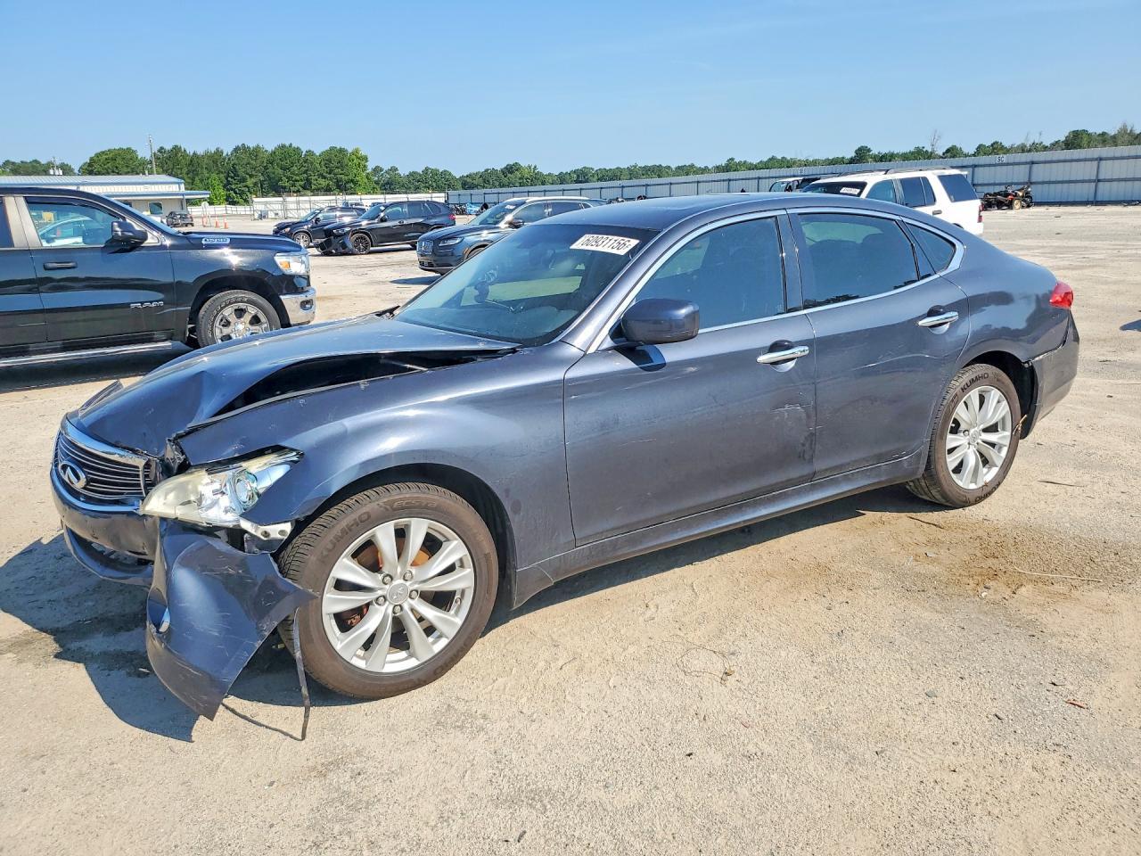 2011 Infiniti M37 X
