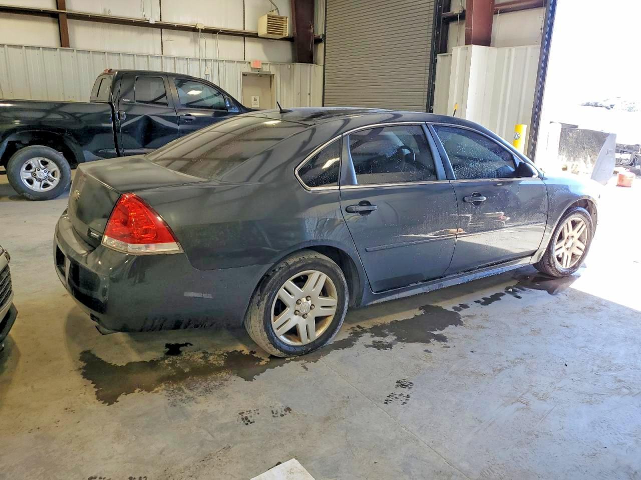 2014 Chevrolet Impala Limited Lt - Image 3