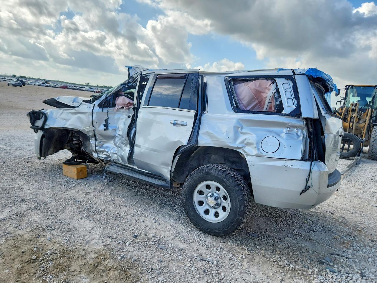 2019 Chevrolet Tahoe Special - Image 2