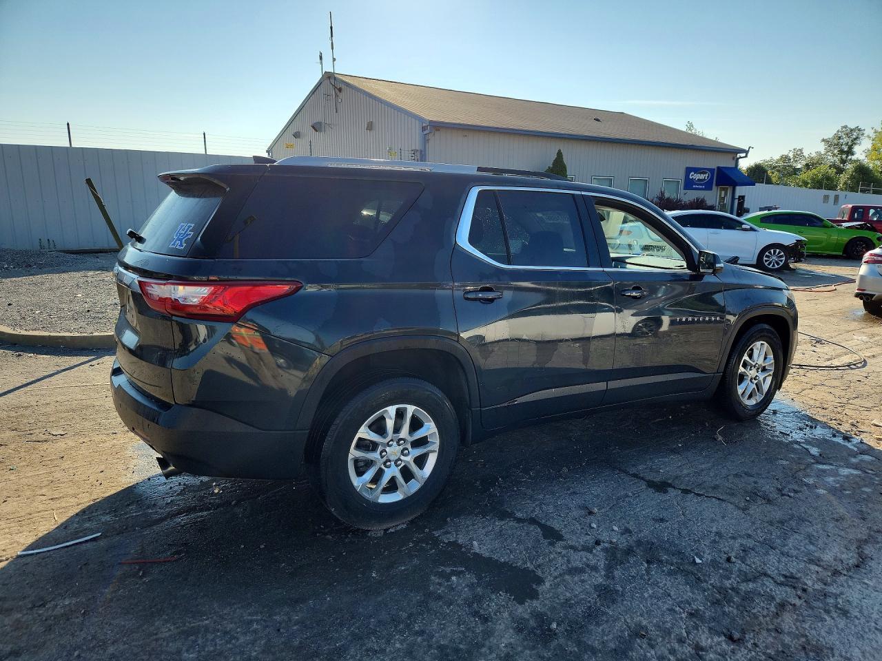 2018 Chevrolet Traverse Lt - Фото 3