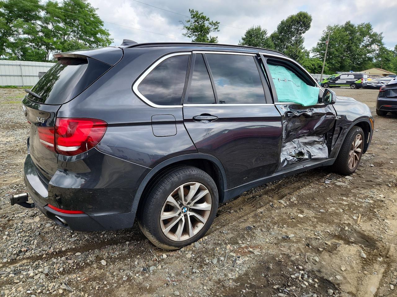 2015 BMW X5 xDrive35I - Image 3