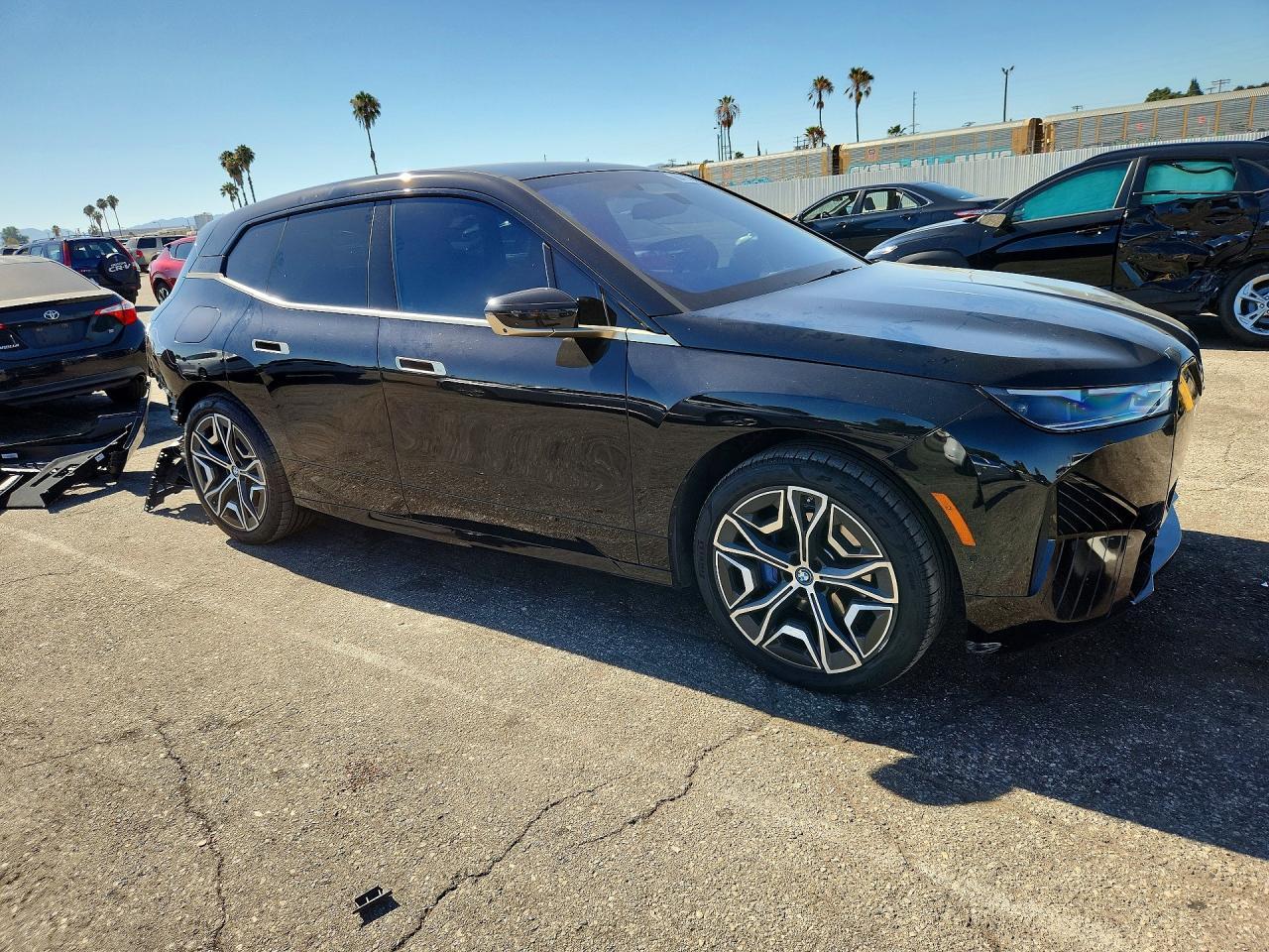 2024 BMW Ix xDrive50 - Фото 4