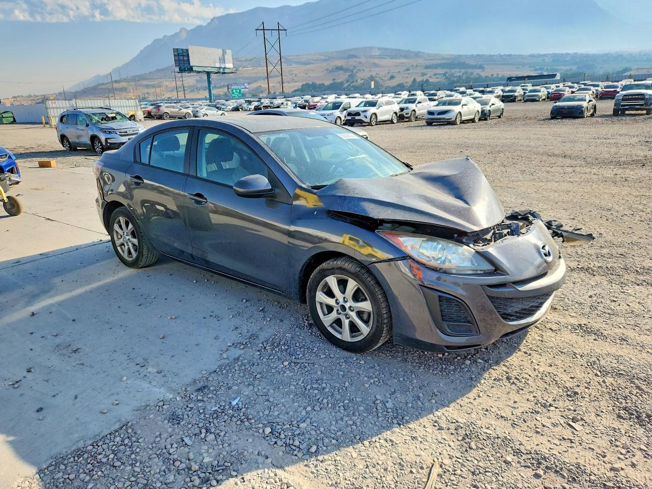 2010 Mazda 3 I - Image 4