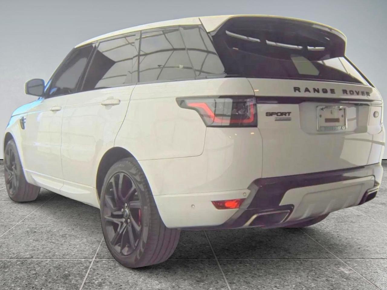 2018 Land Rover Range Rover Sport Autobiography Dynamic - Image 3