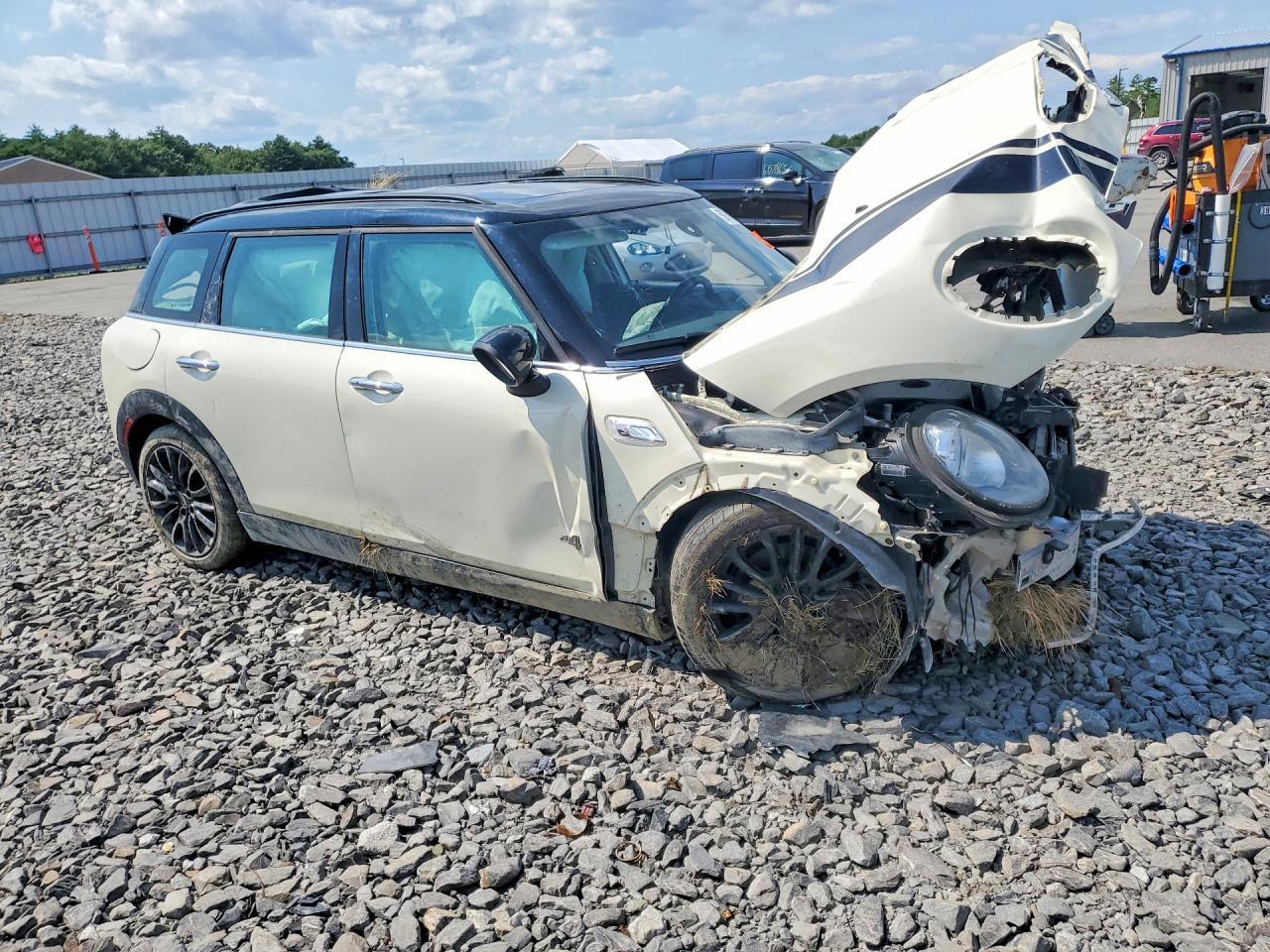2017 Mini Cooper S Clubman All4 - Фото 4