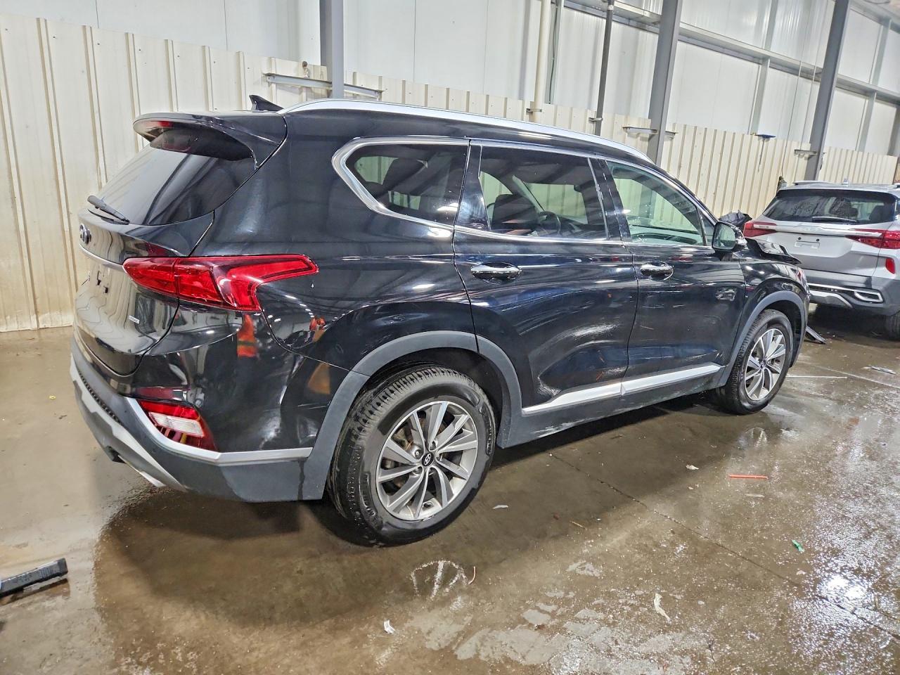 2020 Hyundai Santa Fe Sel - Фото 3